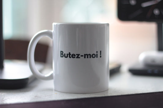 Mug "butez-moi!" by letélétravailleur